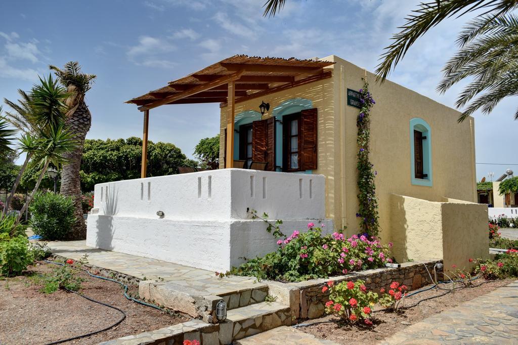 Grandes Sea Front Apartment Palekastro